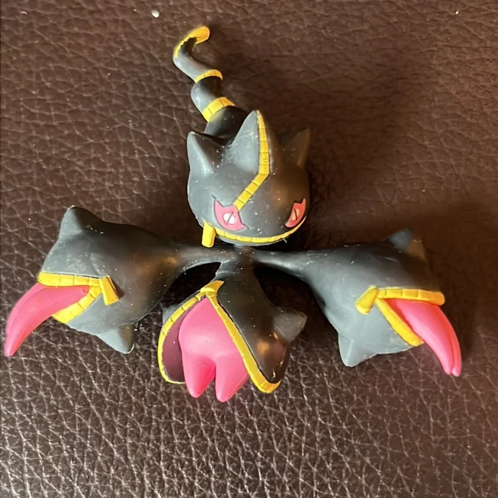 Pokemon 3 inch Plastic Toy Action Figure - Mega Banette